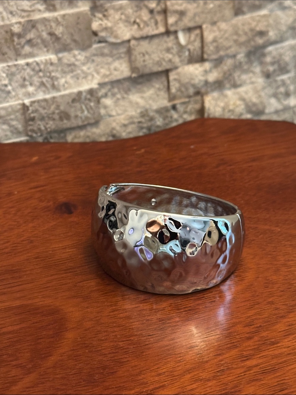 Fashion Jewelry Hammered Silver Wide Cuff Bracelet